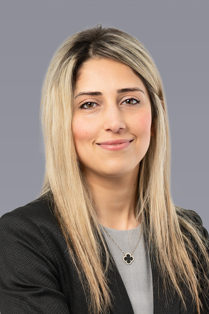 NiktaShirazian_6197_Headshot_w