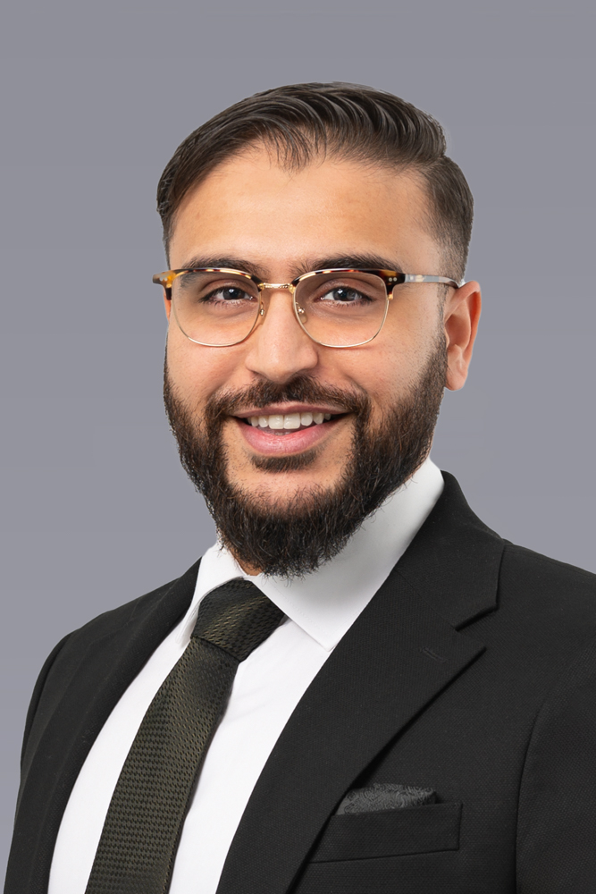 TaahaaPatel_6290_Headshot_w